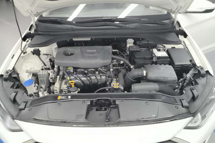 Used Hyundai Elantra (6th Generation / Lingdong) 2016 1.6L Automatic ZhiXuan – Elite Version Engine Bay