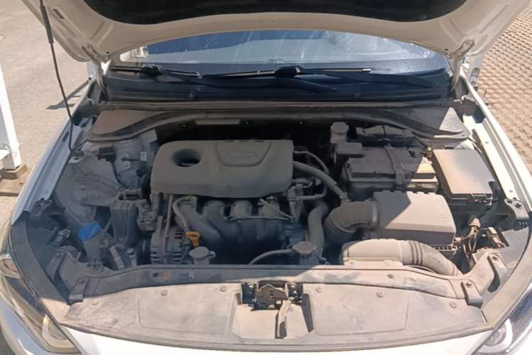 Used Hyundai Elantra (6th Generation / Lingdong) 2016 1.6L Automatic ZhiXuan – Elite Version Engine Bay
