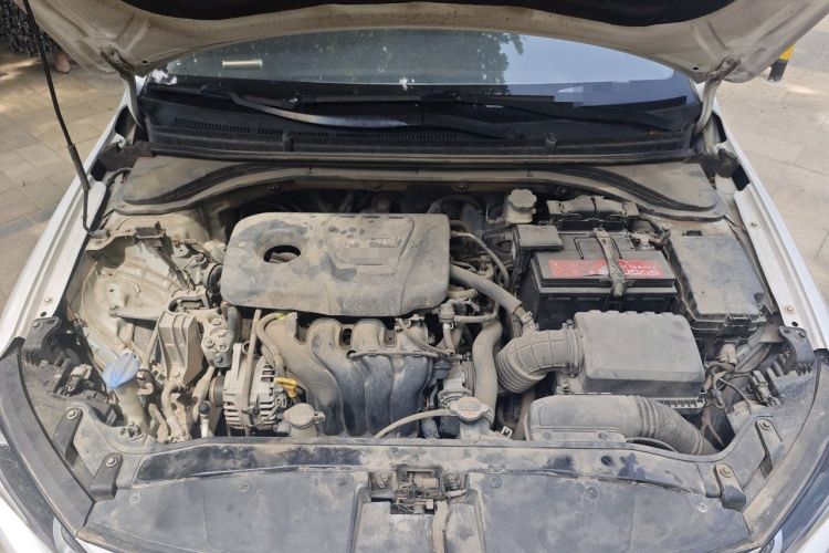 Used Hyundai Elantra (6th Generation / Lingdong) 2016 1.6L Automatic ZhiXuan – Elite Version Engine Bay
