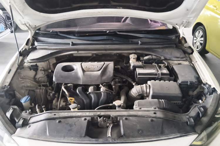 Used Hyundai Elantra (6th Generation / Lingdong) 2016 1.6L Automatic ZhiXuan – Elite Version Engine Bay
