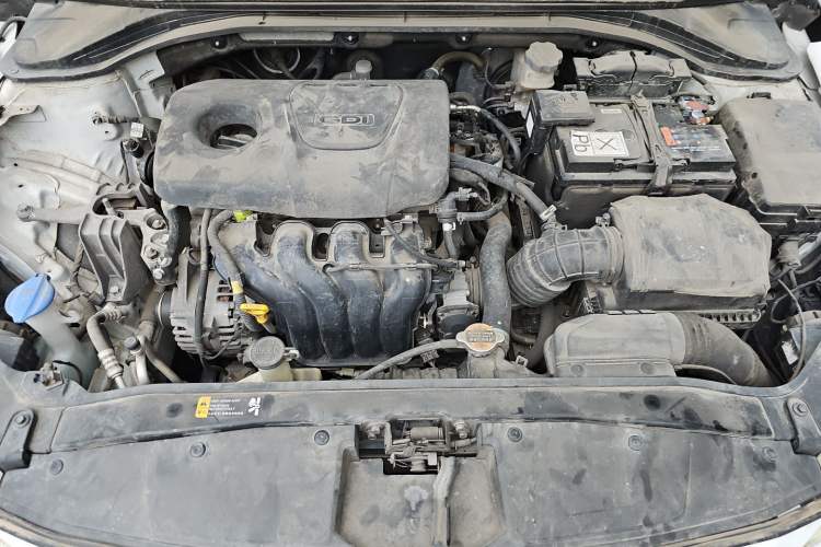 Used Hyundai Elantra (6th Generation / Lingdong) 2016 1.6L Automatic ZhiXuan – Elite Version Engine Bay
