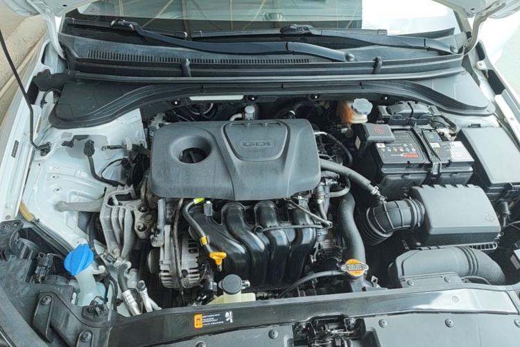 Used Hyundai Elantra (6th Generation / Lingdong) 2016 1.6L Automatic ZhiXuan – Elite Version Engine Bay