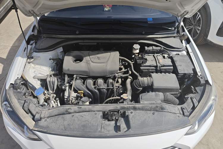 Used Hyundai Elantra (6th Generation / Lingdong) 2016 1.6L Manual ZhiXuan·Youth Edition Engine Bay