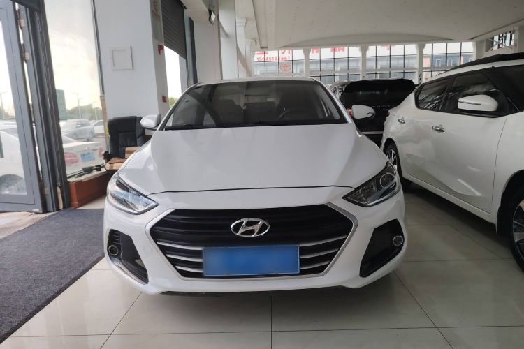 Used Hyundai Elantra (6th Generation / Lingdong) 2016 1.6L Manual ZhiXuan·Youth Edition Exterior 1