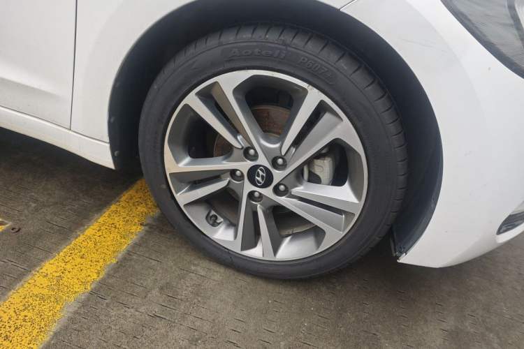 Used Hyundai Elantra (6th Generation / Lingdong) 2016 1.6L Automatic ZhiXuan – Elite Version Exterior 1