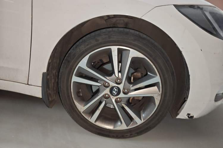 Used Hyundai Elantra (6th Generation / Lingdong) 2016 1.6L Automatic ZhiXuan – Elite Version Exterior 1