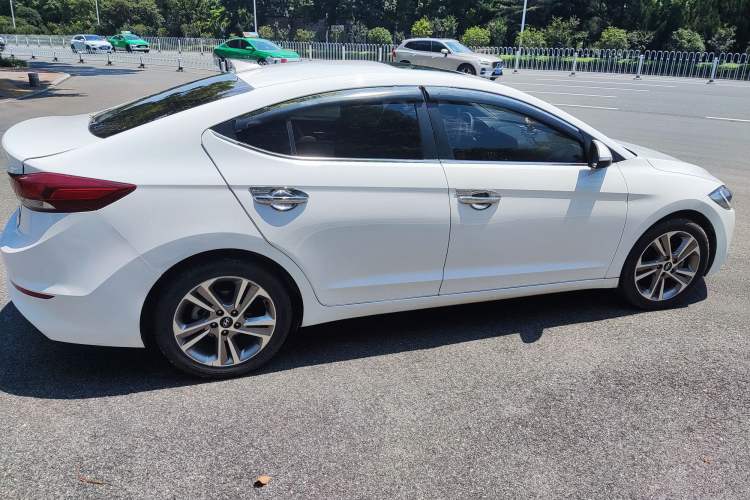 Used Hyundai Elantra (6th Generation / Lingdong) 2016 1.6L Automatic ZhiXuan – Elite Version Exterior 10