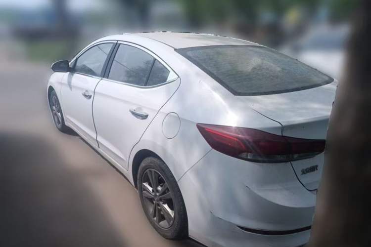 Used Hyundai Elantra (6th Generation / Lingdong) 2016 1.6L Manual ZhiXuan·Youth Edition Exterior 2