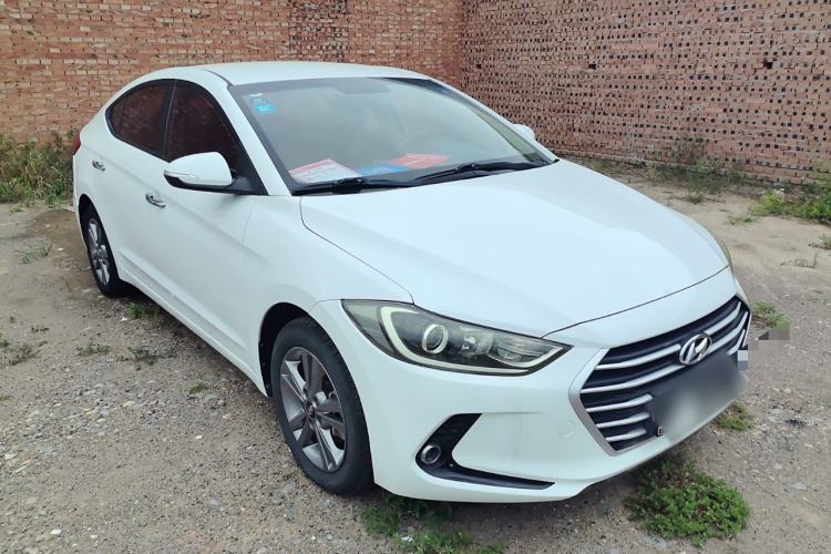 Used Hyundai Elantra (6th Generation / Lingdong) 2016 1.6L Manual ZhiXuan·Youth Edition Exterior 2