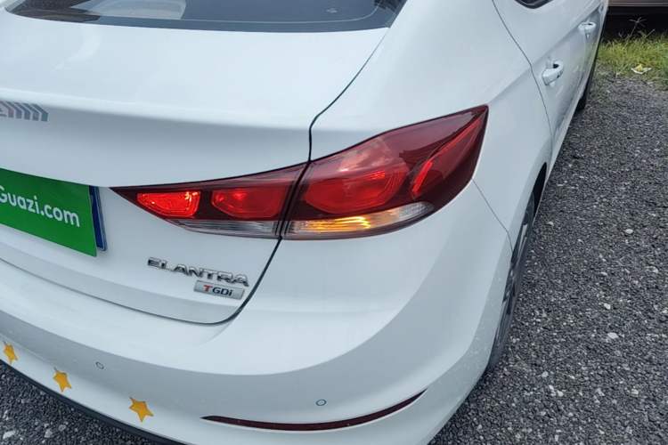 Used Hyundai Elantra (6th Generation / Lingdong) 2016 1.4T Dual-Clutch Xuan Dong · Dynamic Version Exterior 3