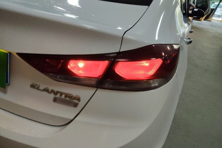 Used Hyundai Elantra (6th Generation / Lingdong) 2016 1.4T Dual-Clutch Xuan Dong · Dynamic Version Exterior 3