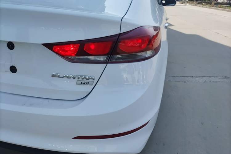 Used Hyundai Elantra (6th Generation / Lingdong) 2016 1.6L Automatic ZhiXuan – Elite Version Exterior 3