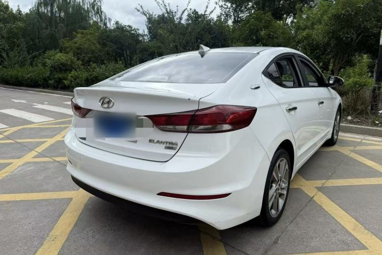 Used Hyundai Elantra (6th Generation / Lingdong) 2016 1.6L Automatic ZhiXuan · Luxury Version Exterior 4