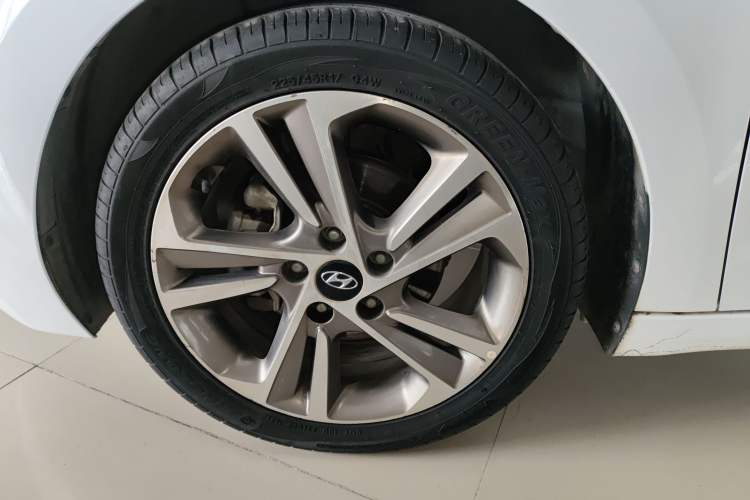 Used Hyundai Elantra (6th Generation / Lingdong) 2016 1.6L Automatic ZhiXuan – Elite Version Exterior 4