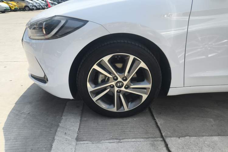 Used Hyundai Elantra (6th Generation / Lingdong) 2016 1.6L Automatic ZhiXuan – Elite Version Exterior 4