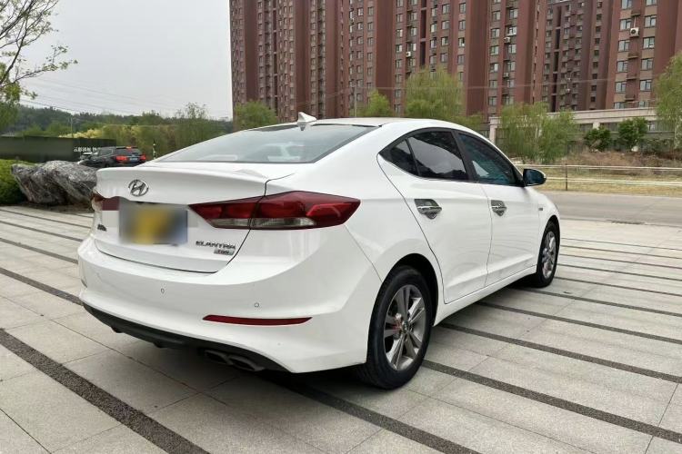 Used Hyundai Elantra (6th Generation / Lingdong) 2016 1.4T Dual-Clutch Xuan Dong · Dynamic Version Exterior 4