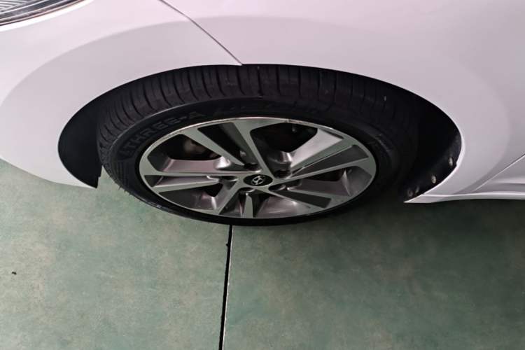 Used Hyundai Elantra (6th Generation / Lingdong) 2016 1.6L Automatic ZhiXuan – Elite Version Exterior 4