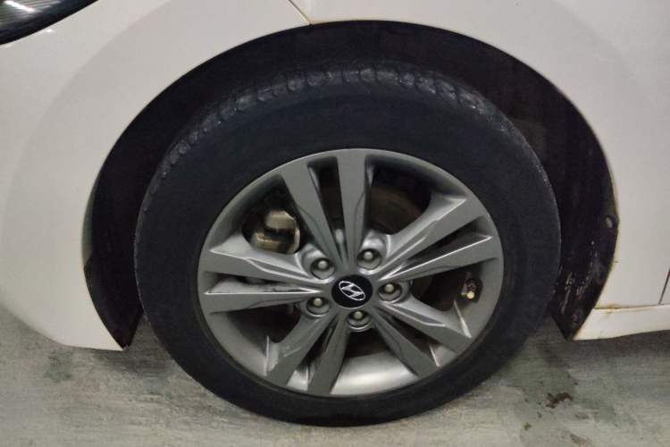 Used Hyundai Elantra (6th Generation / Lingdong) 2016 1.4T Dual-Clutch Xuan Dong · Dynamic Version Exterior 4