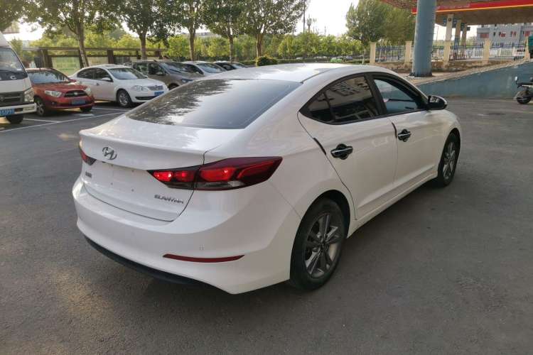 Used Hyundai Elantra (6th Generation / Lingdong) 2016 1.6L Manual ZhiXuan·Youth Edition Exterior 5