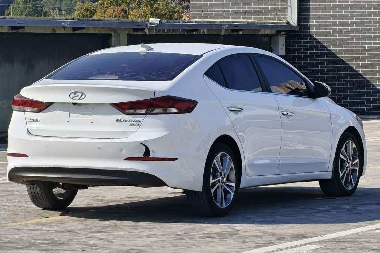 Used Hyundai Elantra (6th Generation / Lingdong) 2016 1.6L Automatic ZhiXuan · Luxury Version Exterior 5