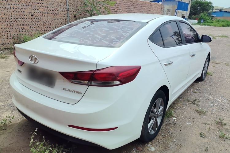 Used Hyundai Elantra (6th Generation / Lingdong) 2016 1.6L Manual ZhiXuan·Youth Edition Exterior 5