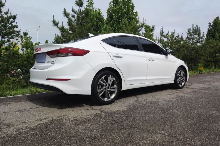 Used Hyundai Elantra (6th Generation / Lingdong) 2016 1.6L Automatic ZhiXuan – Elite Version Exterior 5