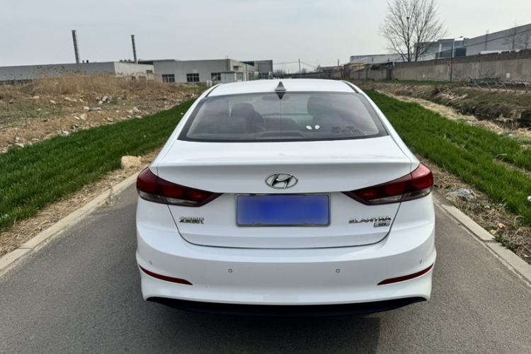Used Hyundai Elantra (6th Generation / Lingdong) 2016 1.6L Automatic ZhiXuan – Elite Version Exterior 6