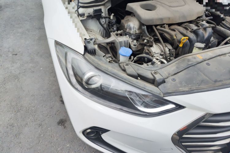 Used Hyundai Elantra (6th Generation / Lingdong) 2016 1.6L Automatic ZhiXuan – Elite Version Exterior 6