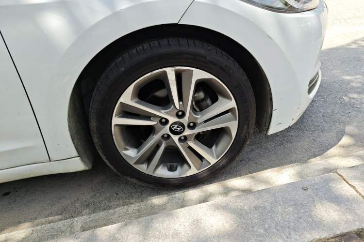 Used Hyundai Elantra (6th Generation / Lingdong) 2016 1.6L Automatic ZhiXuan – Elite Version Exterior 7