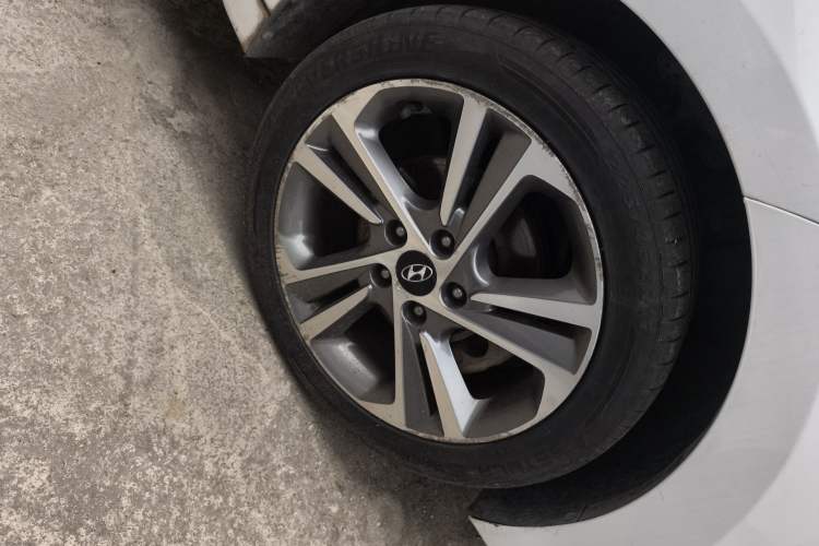 Used Hyundai Elantra (6th Generation / Lingdong) 2016 1.6L Automatic ZhiXuan – Elite Version Exterior 7