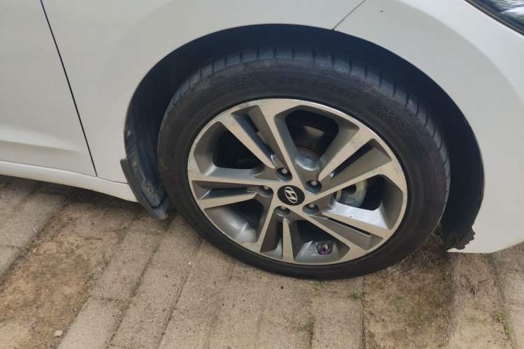 Used Hyundai Elantra (6th Generation / Lingdong) 2016 1.6L Automatic ZhiXuan – Elite Version Exterior 7