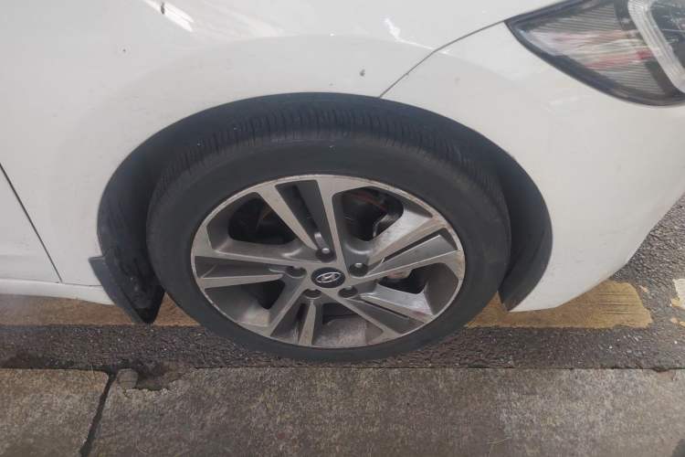 Used Hyundai Elantra (6th Generation / Lingdong) 2016 1.6L Automatic ZhiXuan – Elite Version Exterior 7