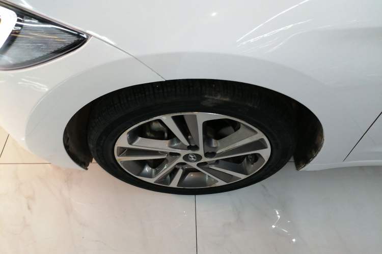 Used Hyundai Elantra (6th Generation / Lingdong) 2016 1.6L Automatic ZhiXuan – Elite Version Exterior 7
