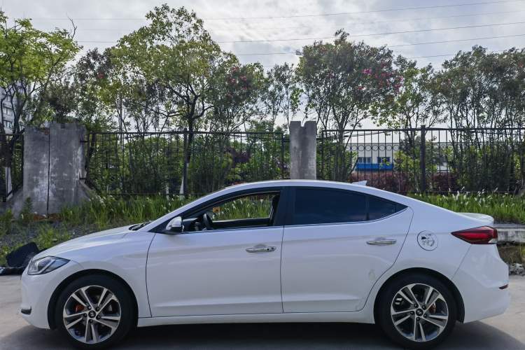 Used Hyundai Elantra (6th Generation / Lingdong) 2016 1.6L Automatic ZhiXuan – Elite Version Exterior 9