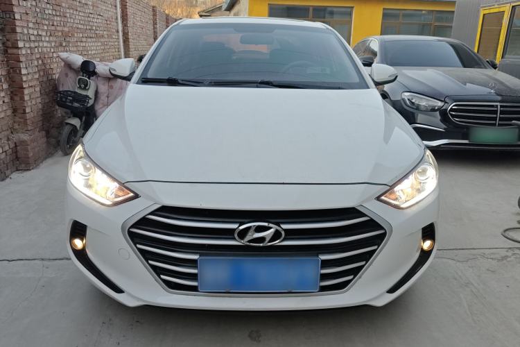 Used Hyundai Elantra (6th Generation / Lingdong) 2016 1.6L Manual ZhiXuan·Youth Edition Front