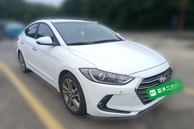 Used Hyundai Elantra (6th Generation / Lingdong) 2016 1.6L Automatic ZhiXuan · Luxury Version Front Right 45 Deg