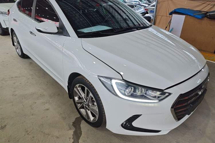 Used Hyundai Elantra (6th Generation / Lingdong) 2016 1.6L Automatic ZhiXuan – Elite Version Front Right 45 Deg