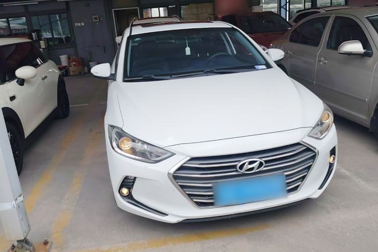 Used Hyundai Elantra (6th Generation / Lingdong) 2016 1.6L Automatic ZhiXuan – Elite Version Front Right 45 Deg