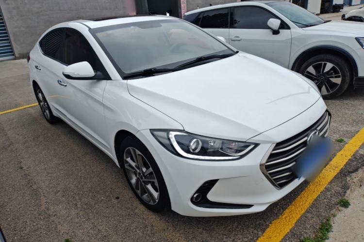 Used Hyundai Elantra (6th Generation / Lingdong) 2016 1.6L Automatic ZhiXuan – Elite Version Front Right 45 Deg