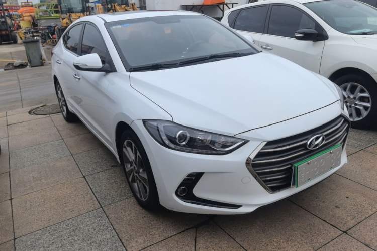 Used Hyundai Elantra (6th Generation / Lingdong) 2016 1.6L Automatic ZhiXuan – Elite Version Front Right 45 Deg