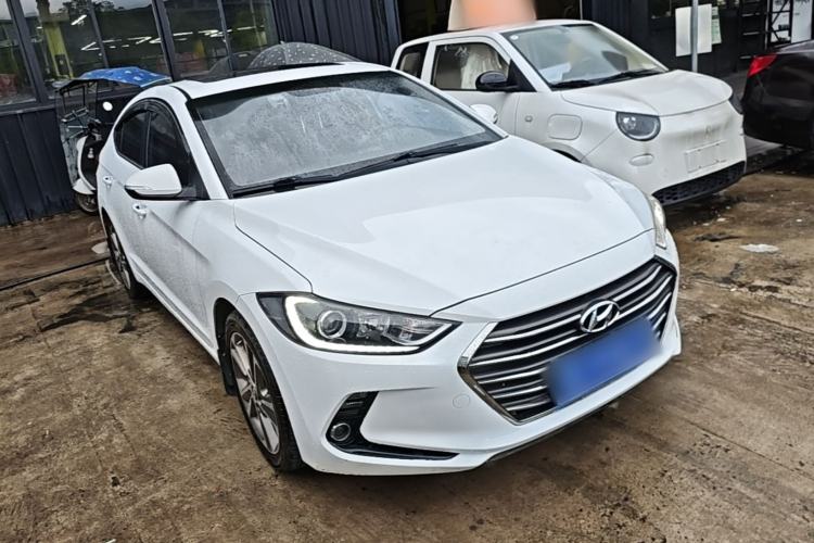 Used Hyundai Elantra (6th Generation / Lingdong) 2016 1.6L Automatic ZhiXuan – Elite Version Front Right 45 Deg