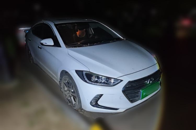 Used Hyundai Elantra (6th Generation / Lingdong) 2016 1.6L Automatic ZhiXuan – Elite Version Front Right 45 Deg
