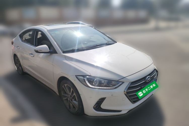 Used Hyundai Elantra (6th Generation / Lingdong) 2016 1.6L Automatic ZhiXuan · Flagship Edition Front Right 45 Deg