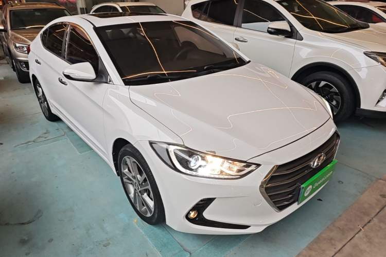 Used Hyundai Elantra (6th Generation / Lingdong) 2016 1.6L Automatic ZhiXuan – Elite Version Front Right 45 Deg
