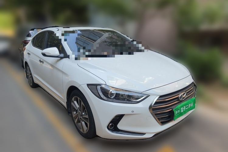 Used Hyundai Elantra (6th Generation / Lingdong) 2016 1.6L Automatic ZhiXuan · Luxury Version Front Right 45 Deg