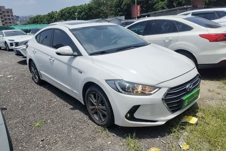 Used Hyundai Elantra (6th Generation / Lingdong) 2016 1.4T Dual-Clutch Xuan Dong · Dynamic Version Front Right 45 Deg