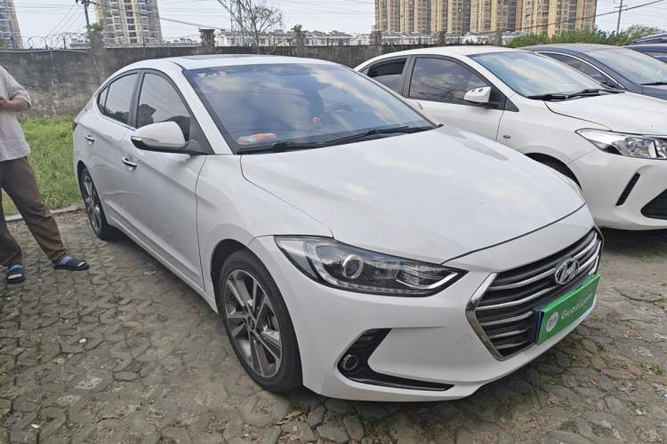 Used Hyundai Elantra (6th Generation / Lingdong) 2016 1.6L Automatic ZhiXuan – Elite Version Front Right 45 Deg