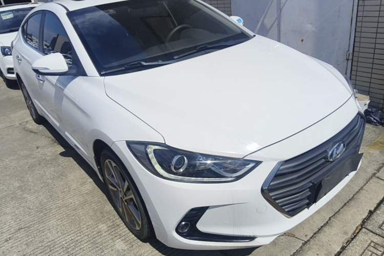 Used Hyundai Elantra (6th Generation / Lingdong) 2016 1.6L Automatic ZhiXuan – Elite Version Front Right 45 Deg
