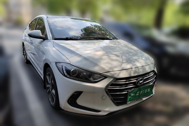 Used Hyundai Elantra (6th Generation / Lingdong) 2016 1.6L Automatic ZhiXuan – Elite Version Front Right 45 Deg