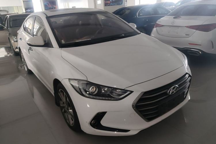 Used Hyundai Elantra (6th Generation / Lingdong) 2016 1.6L Automatic ZhiXuan – Elite Version Front Right 45 Deg